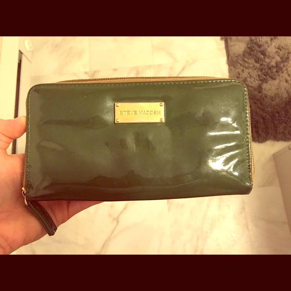 Steve Madden Wallet